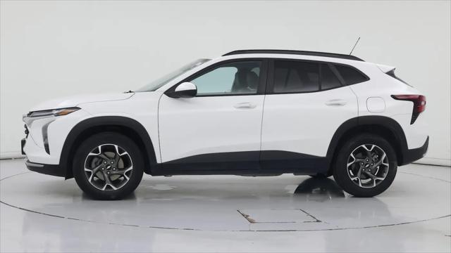 2025 Chevrolet Trax FWD LT