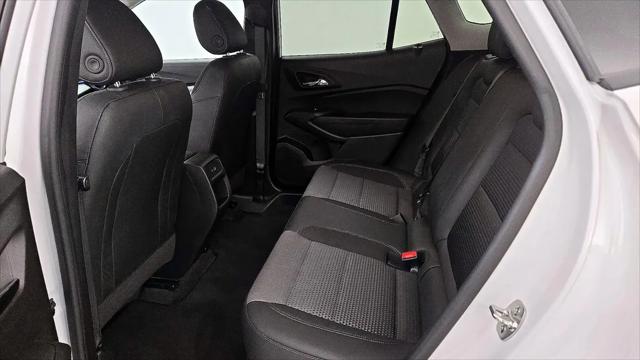 2025 Chevrolet Trax FWD LT