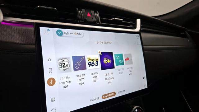 2023 Jaguar F-PACE SVR P550 AWD Automatic