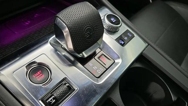 2023 Jaguar F-PACE SVR P550 AWD Automatic