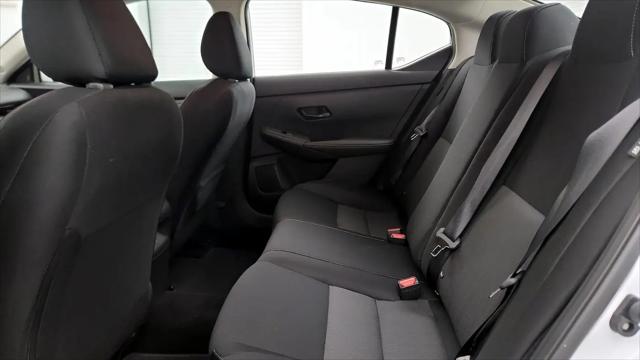 2024 Nissan Sentra SV Xtronic CVT