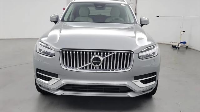 2024 Volvo XC90 B6 Plus Bright Theme 7-Seater