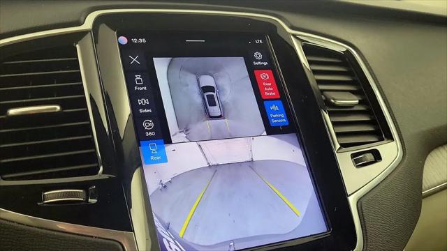 2024 Volvo XC90 B6 Plus Bright Theme 7-Seater