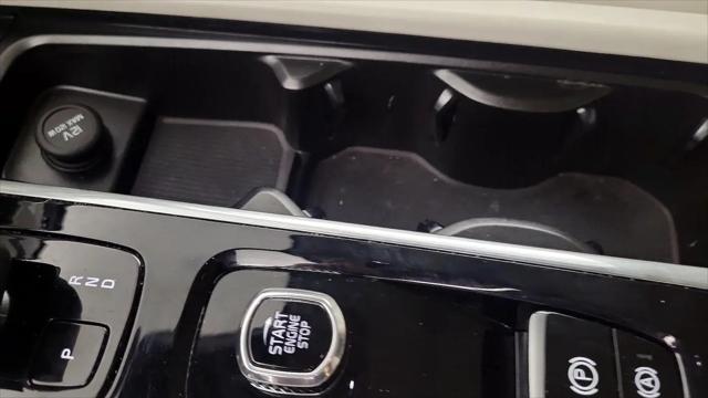 2024 Volvo XC90 B6 Plus Bright Theme 7-Seater