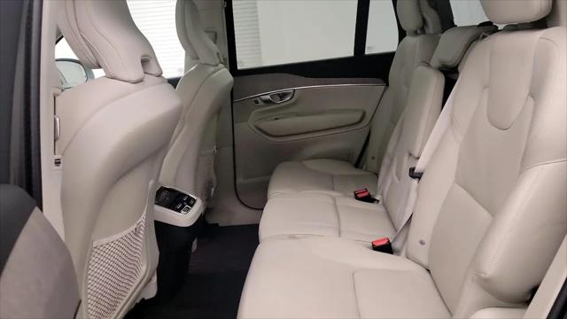 2024 Volvo XC90 B6 Plus Bright Theme 7-Seater