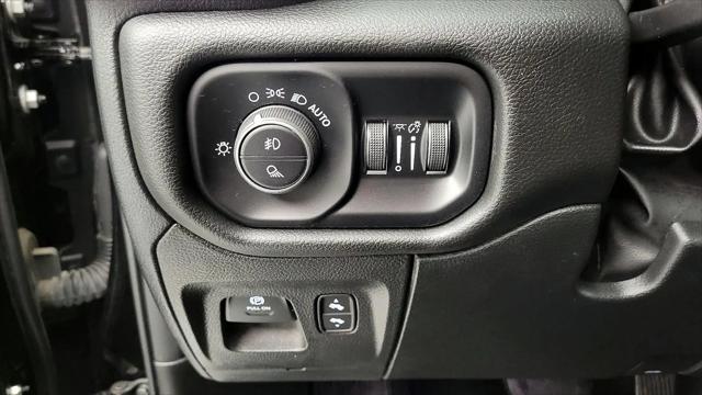 2025 Ram 1500 Laramie Crew Cab 4x4 5'7" Box