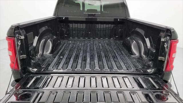2025 Ram 1500 Laramie Crew Cab 4x4 5'7" Box
