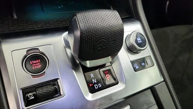 2023 Jaguar F-PACE SVR P550 AWD Automatic