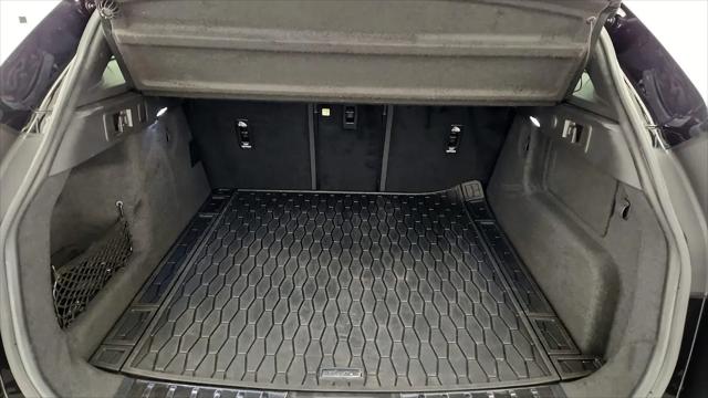 2023 Jaguar F-PACE SVR P550 AWD Automatic