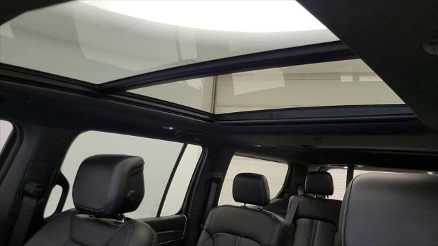 2023 Jeep Wagoneer Series II Carbide 4x4