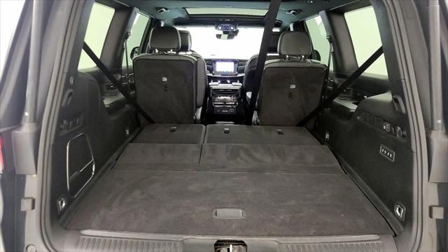 2023 Jeep Wagoneer Series II Carbide 4x4