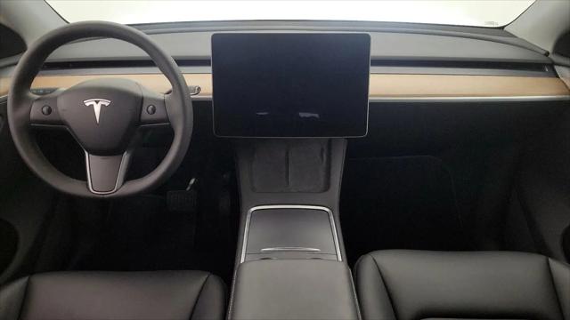 2024 Tesla Model Y Long Range Dual Motor All-Wheel Drive