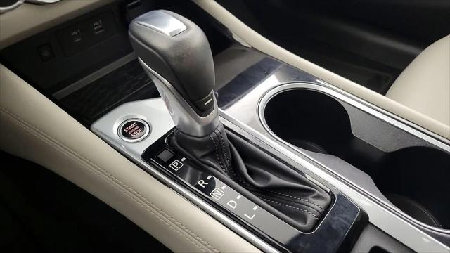 2023 Nissan Altima SL FWD