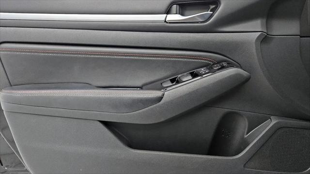 2023 Nissan Altima SR FWD