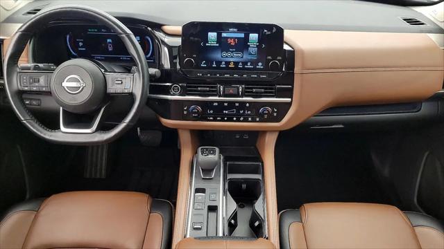 2024 Nissan Pathfinder Platinum FWD