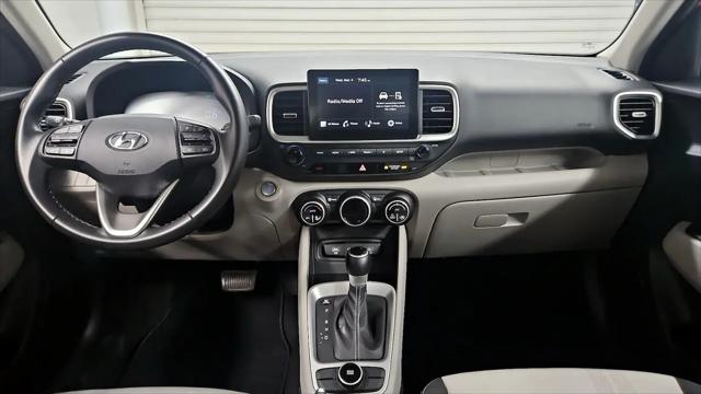 2025 Hyundai Venue SEL