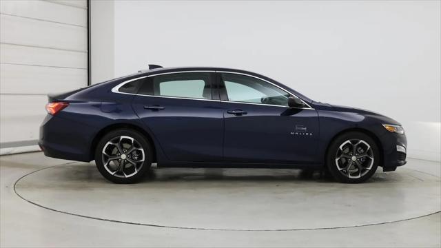 2022 Chevrolet Malibu FWD LT