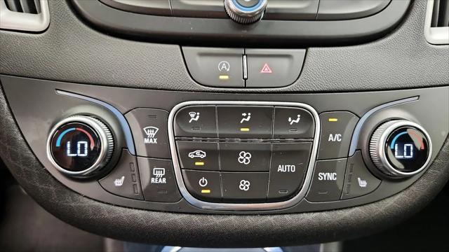 2022 Chevrolet Malibu FWD LT