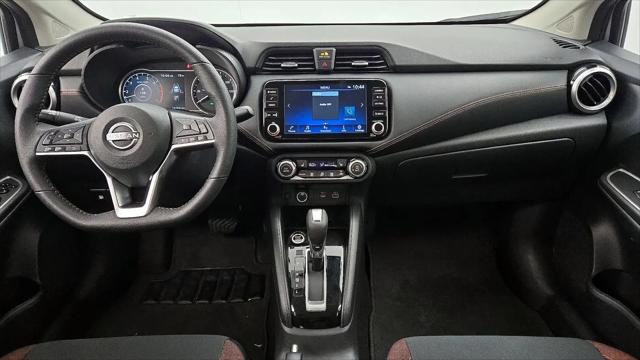 2024 Nissan Versa 1.6 SR