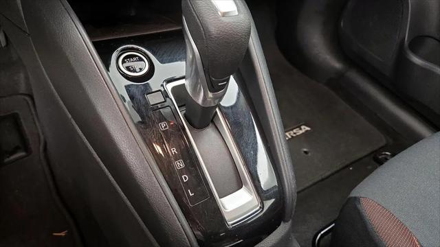 2024 Nissan Versa 1.6 SR