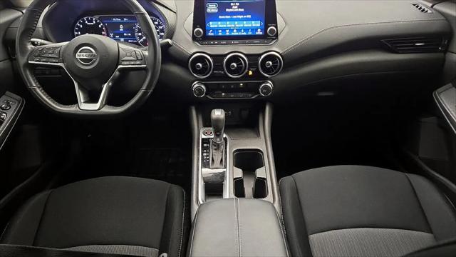 2022 Nissan Sentra SV Xtronic CVT