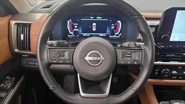 2025 Nissan Pathfinder Platinum FWD