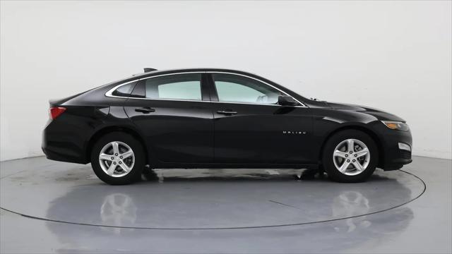 2022 Chevrolet Malibu FWD 1FL