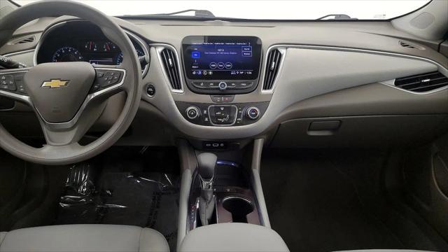 2022 Chevrolet Malibu FWD 1FL