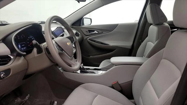 2022 Chevrolet Malibu FWD 1FL