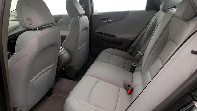 2022 Chevrolet Malibu FWD 1FL
