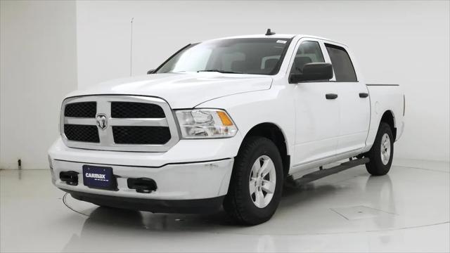 2022 Ram 1500 Classic SLT Crew Cab 4x4 5'7" Box