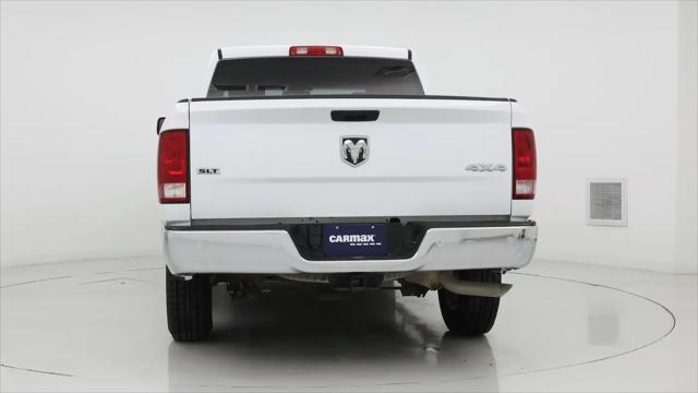 2022 Ram 1500 Classic SLT Crew Cab 4x4 5'7" Box