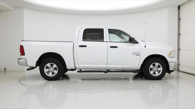2022 Ram 1500 Classic SLT Crew Cab 4x4 5'7" Box