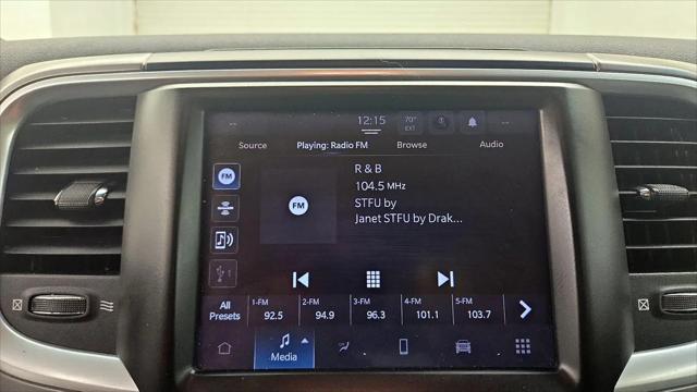 2022 Ram 1500 Classic SLT Crew Cab 4x4 5'7" Box