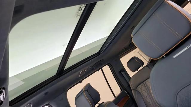 2022 Jeep Grand Wagoneer Series III 4x4