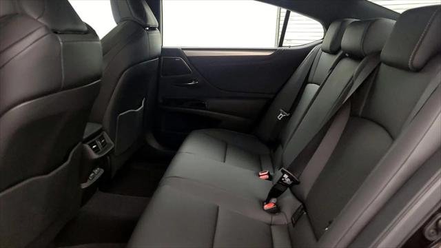 2024 Lexus ES 350 F SPORT Handling