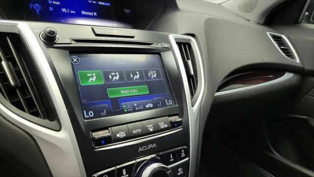 2017 Acura TLX w/Technology Package