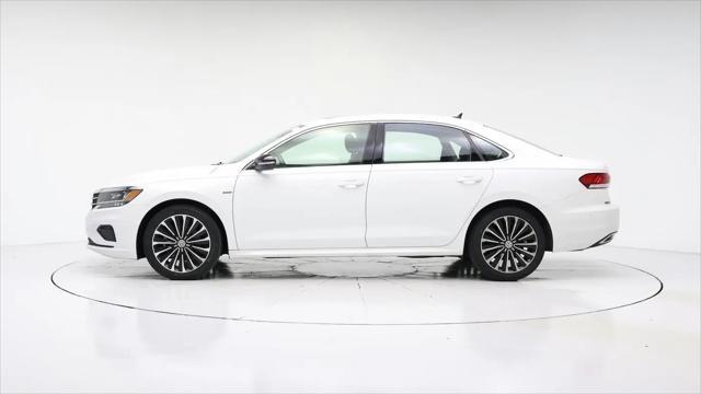 2022 Volkswagen Passat 2.0T Limited Edition