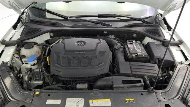 2022 Volkswagen Passat 2.0T Limited Edition