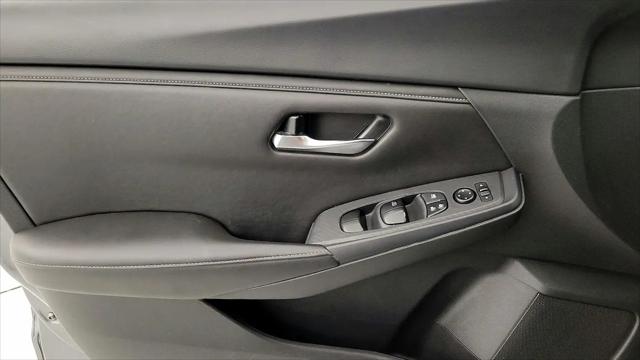 2023 Nissan Sentra SV Xtronic CVT