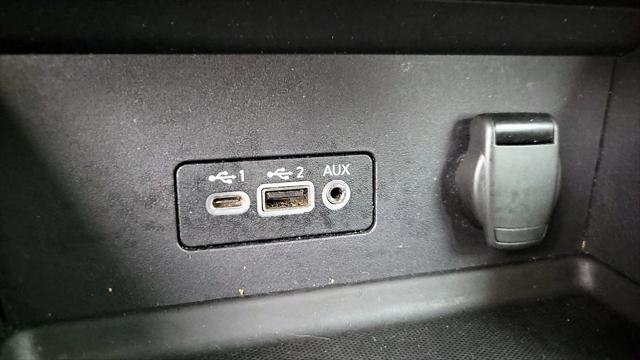 2023 Nissan Sentra SV Xtronic CVT