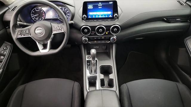 2023 Nissan Sentra SV Xtronic CVT