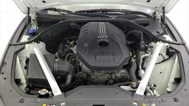 2021 Genesis G70 2.0T RWD