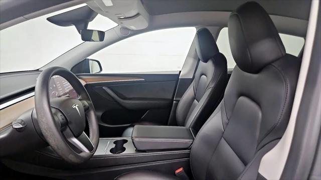 2024 Tesla Model Y Long Range Single Motor Rear-Wheel Drive