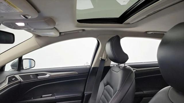 2017 Ford Fusion Hybrid SE