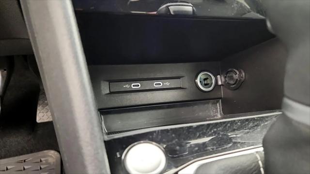2023 Volkswagen Taos 1.5T SEL