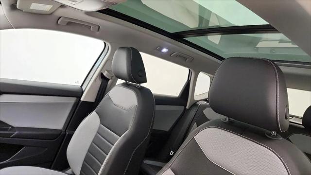2023 Volkswagen Taos 1.5T SEL