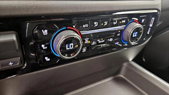 2024 Chevrolet Silverado 2500HD 4WD Crew Cab Standard Bed High Country