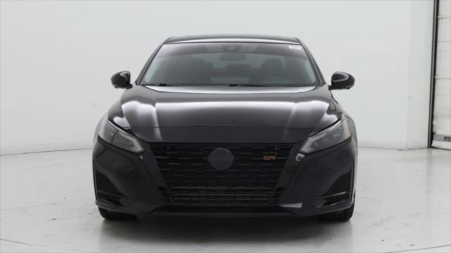 2023 Nissan Altima SR VC-Turbo FWD