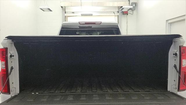 2020 Chevrolet Silverado 2500HD 4WD Crew Cab Standard Bed Custom